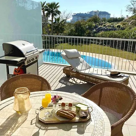 Higueronrentals South Views Appartement
